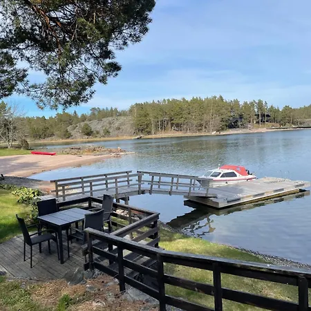 Edvin Rantamoekki Appartamento *