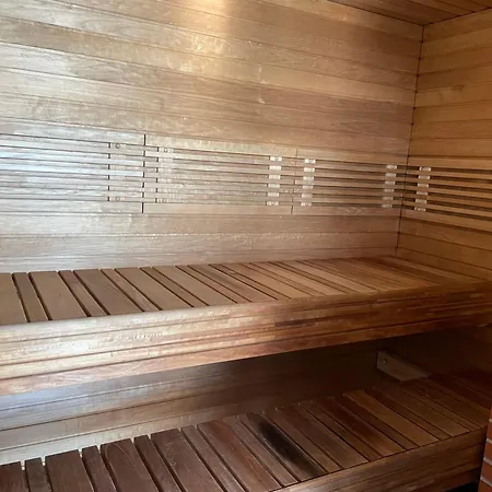 Edvin Rantamoekki Appartement *